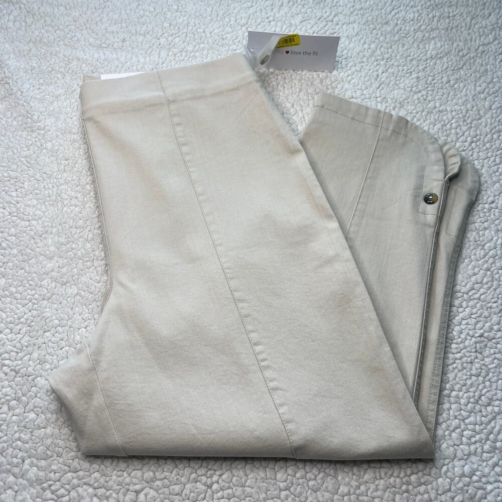 intro Nia Novelty Light Khaki Stretch Pull On Capri 16